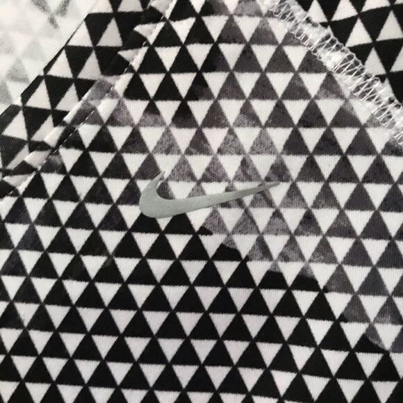 NWOT. Nike Running Dri-Fit floral top. - Picture 3 of 5